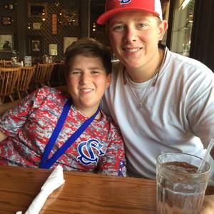 Meet your Posher, Logan